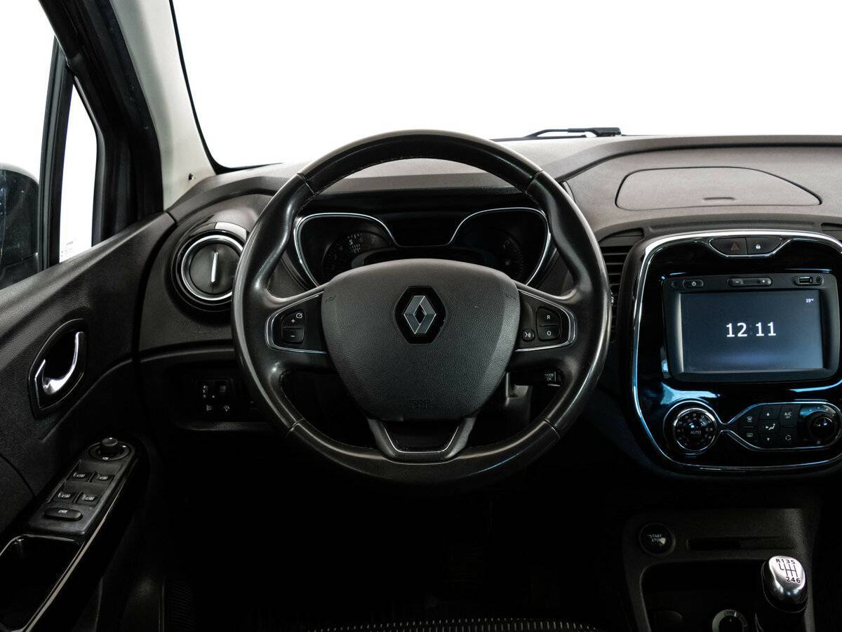 Б/У Рено Каптюр 2017 года. Фото: #11