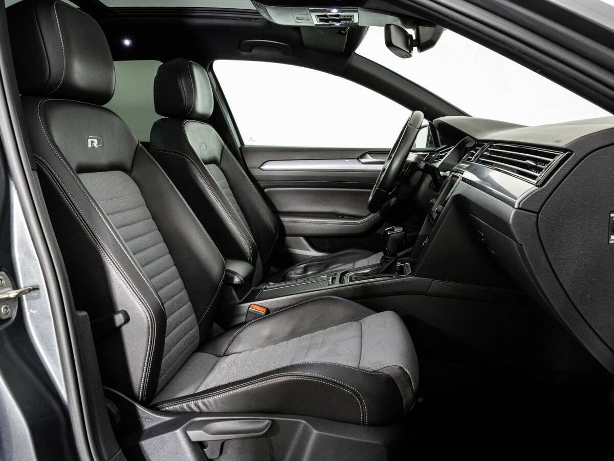 Б/У Фольксваген Пассат 2016 года. Фото: #15