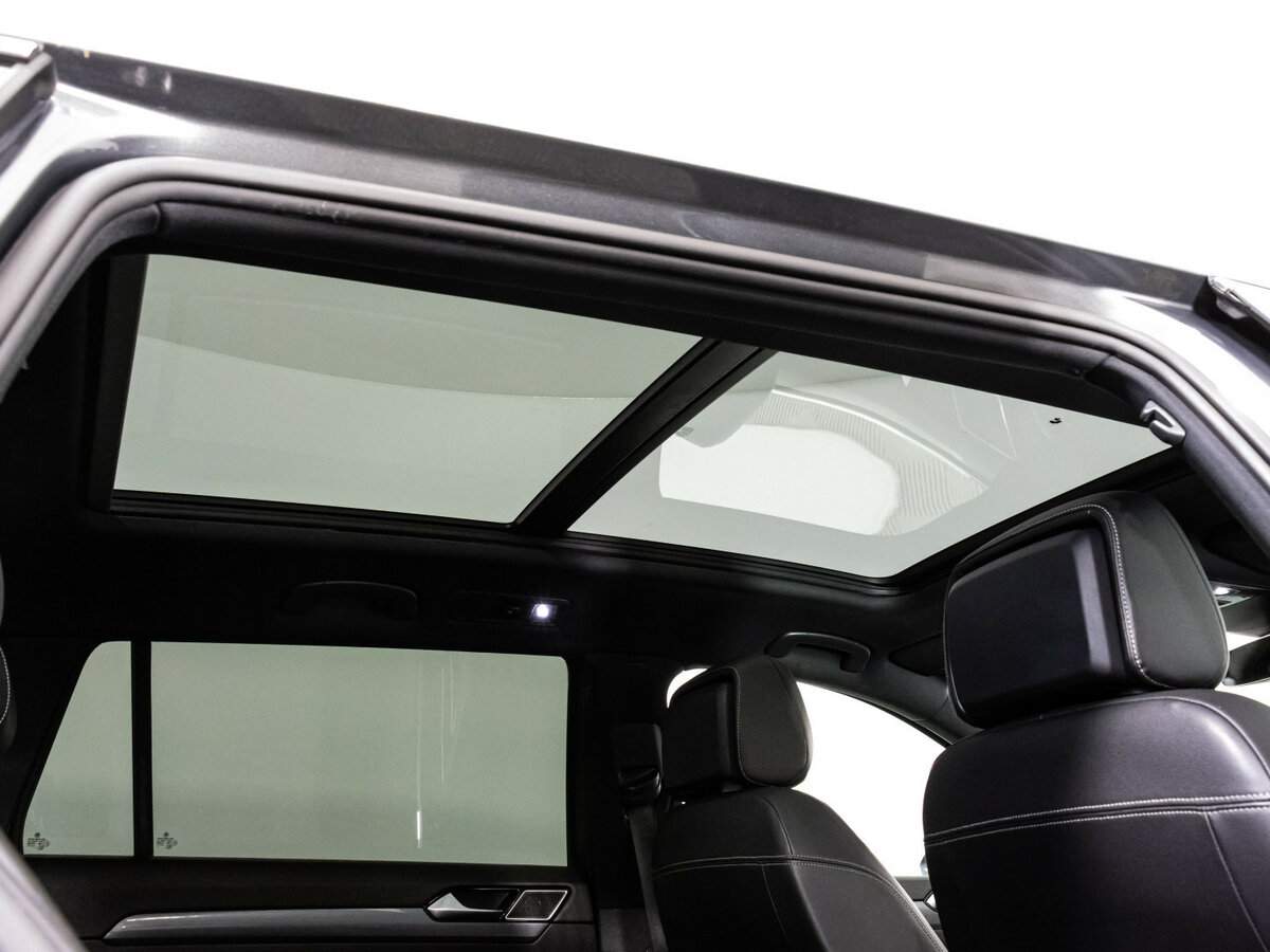 Б/У Фольксваген Пассат 2016 года. Фото: #17