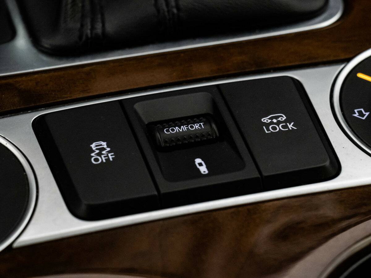 Volkswagen Touareg 2015 года с пробегом. Фото: #23