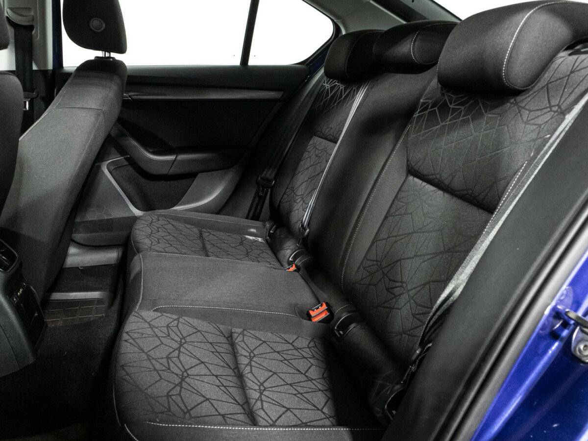 Skoda Octavia 2019 года с пробегом. Фото: #9