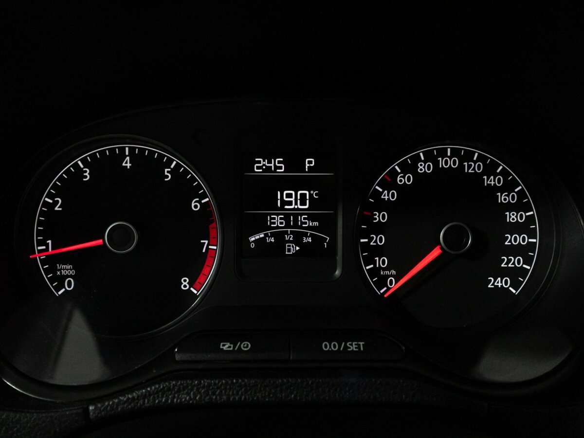 Б/У Фольксваген Поло 2018 года. Фото: #11