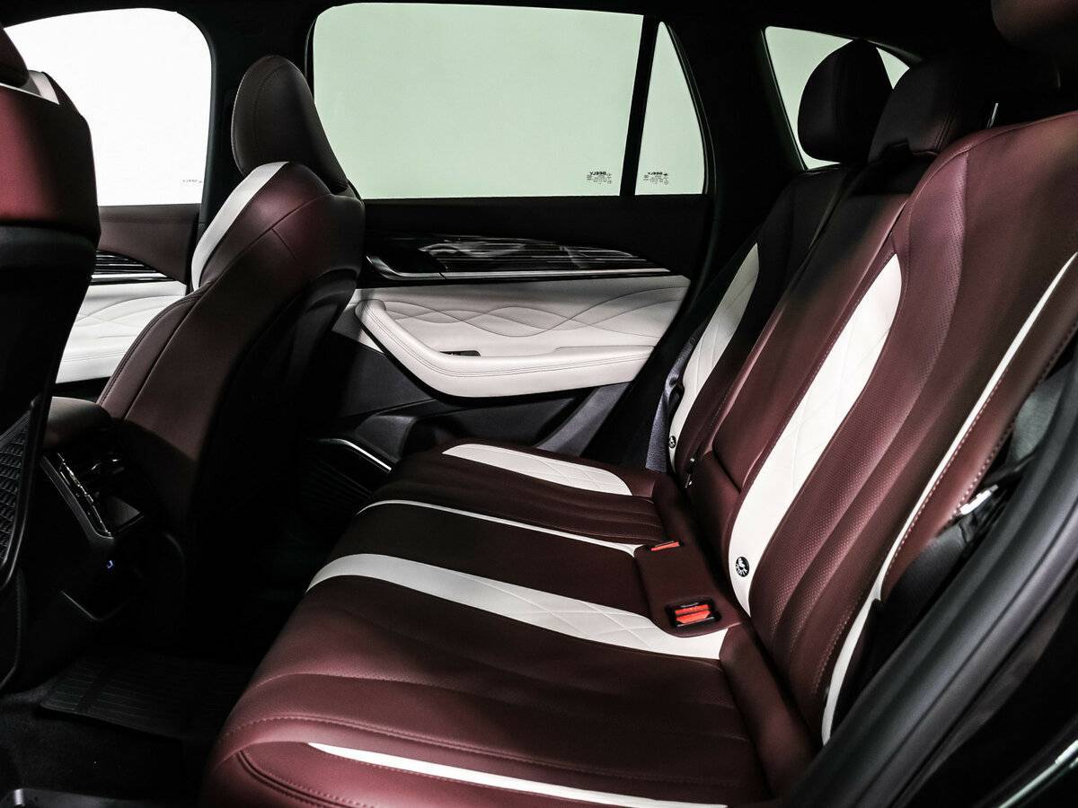 Geely Monjaro 2023 года с пробегом. Фото: #12