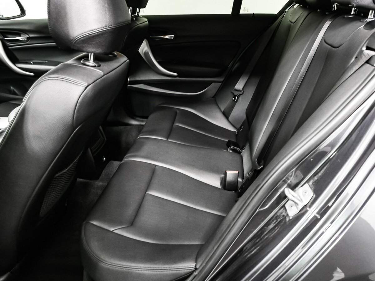 BMW 1 серии 2018 года с пробегом. Фото: #11