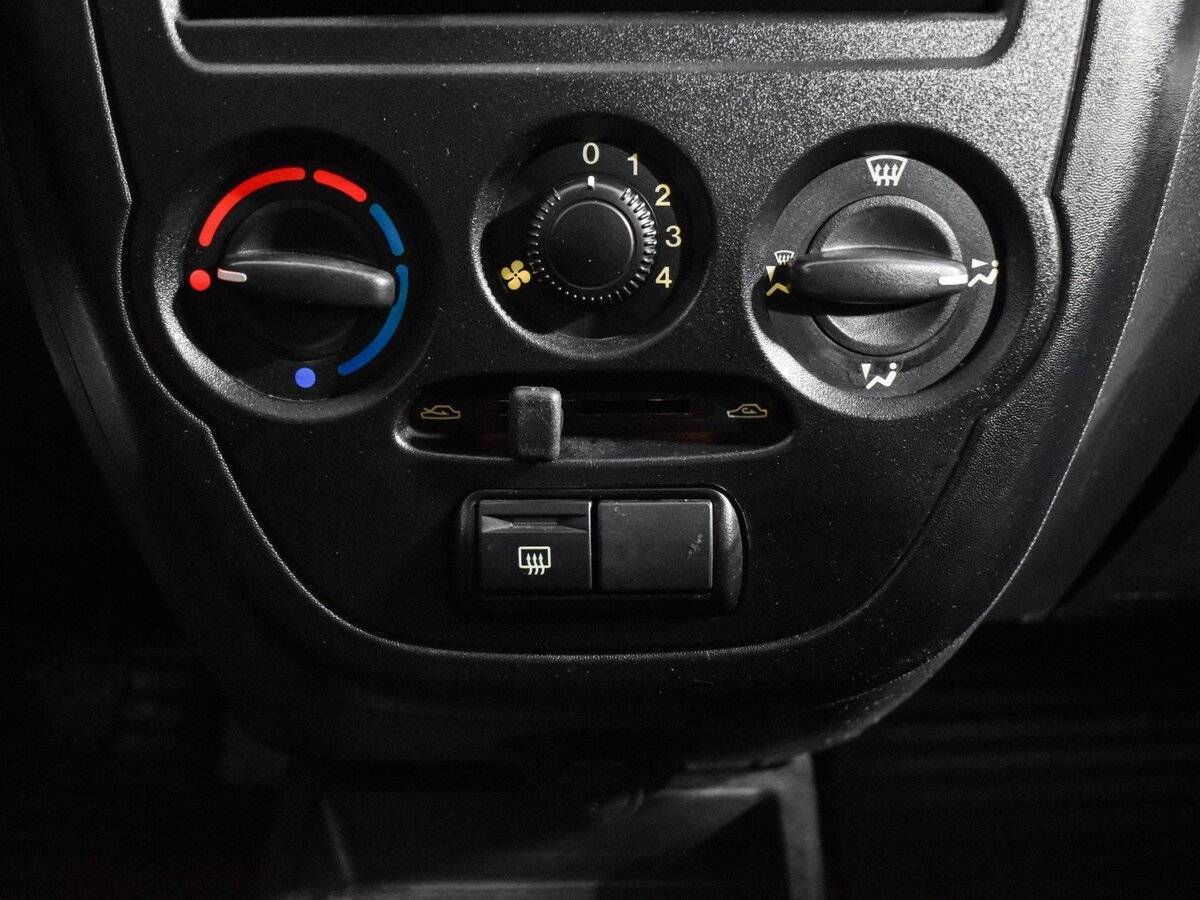 Б/У Лада (ВАЗ) Гранта 2014 года. Фото: #15