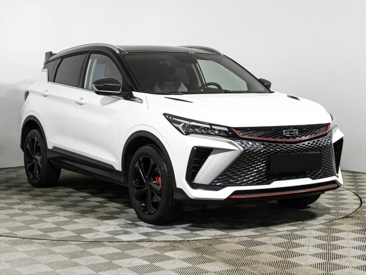 Geely Coolray 2023 года с пробегом. Фото: #2