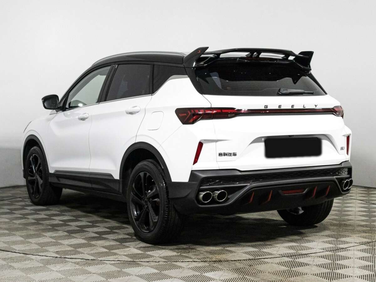 Geely Coolray 2023 года с пробегом. Фото: #6
