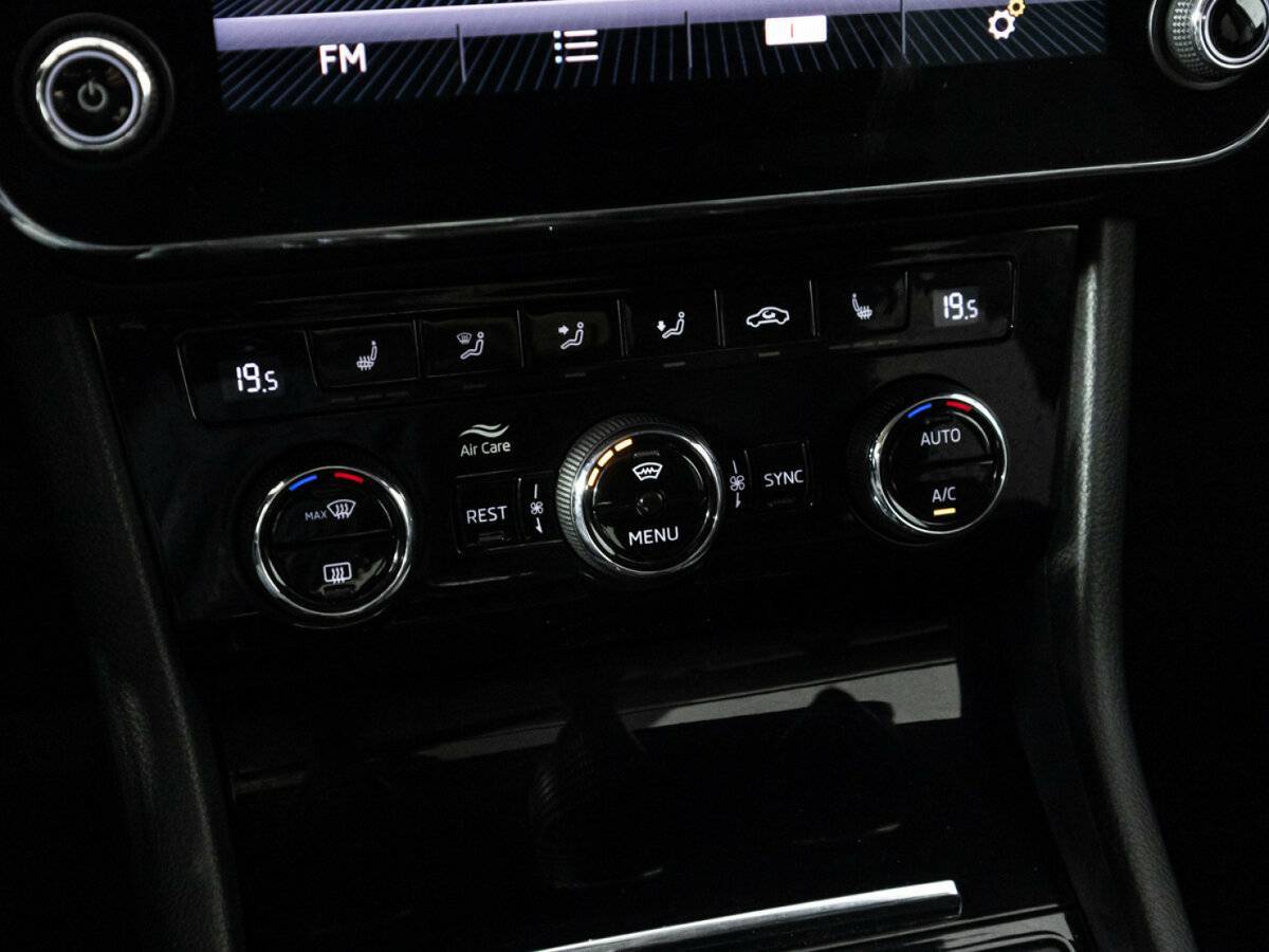 Skoda Superb 2018 года с пробегом. Фото: #19