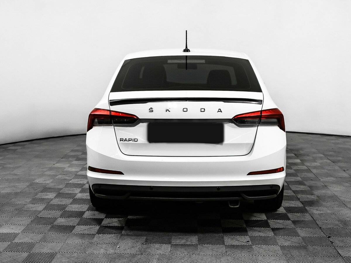 Б/У Шкода Рапид 2021 года. Фото: #5