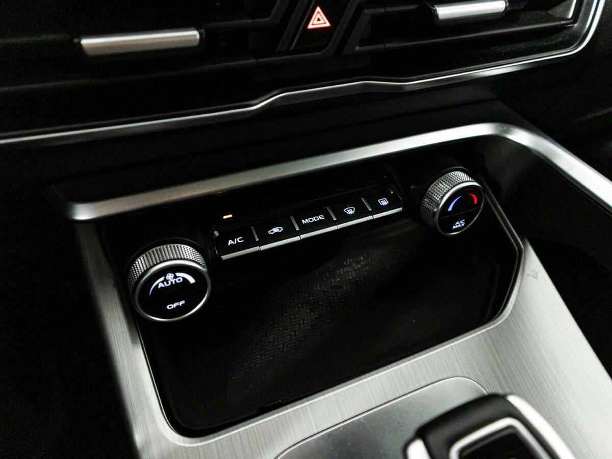 Б/У Джили Кулрэй 2021 года. Фото: #19