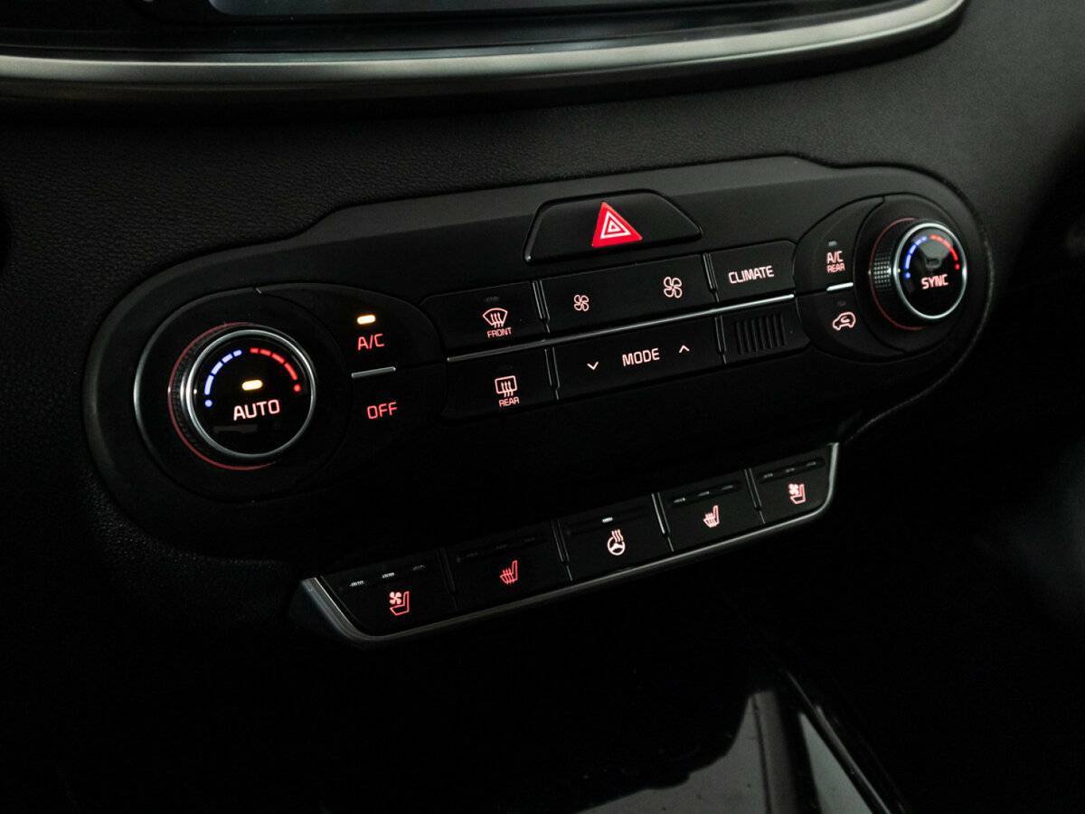 Kia Sorento 2017 года с пробегом. Фото: #22