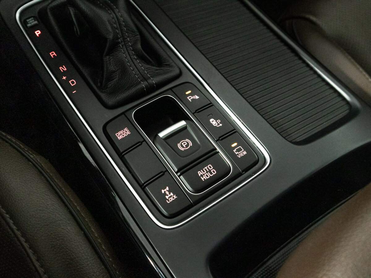 Kia Sorento 2017 года с пробегом. Фото: #23