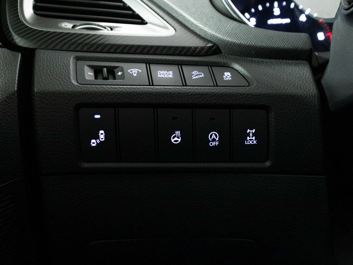 Hyundai Santa Fe 2017 года с пробегом. Фото: #16