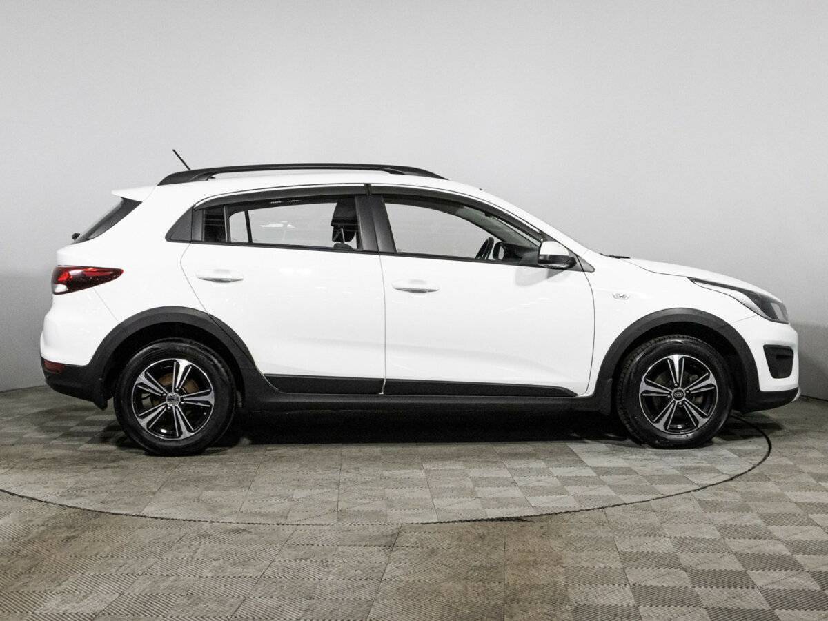 Б/У Киа Рио 2018 года. Фото: #3