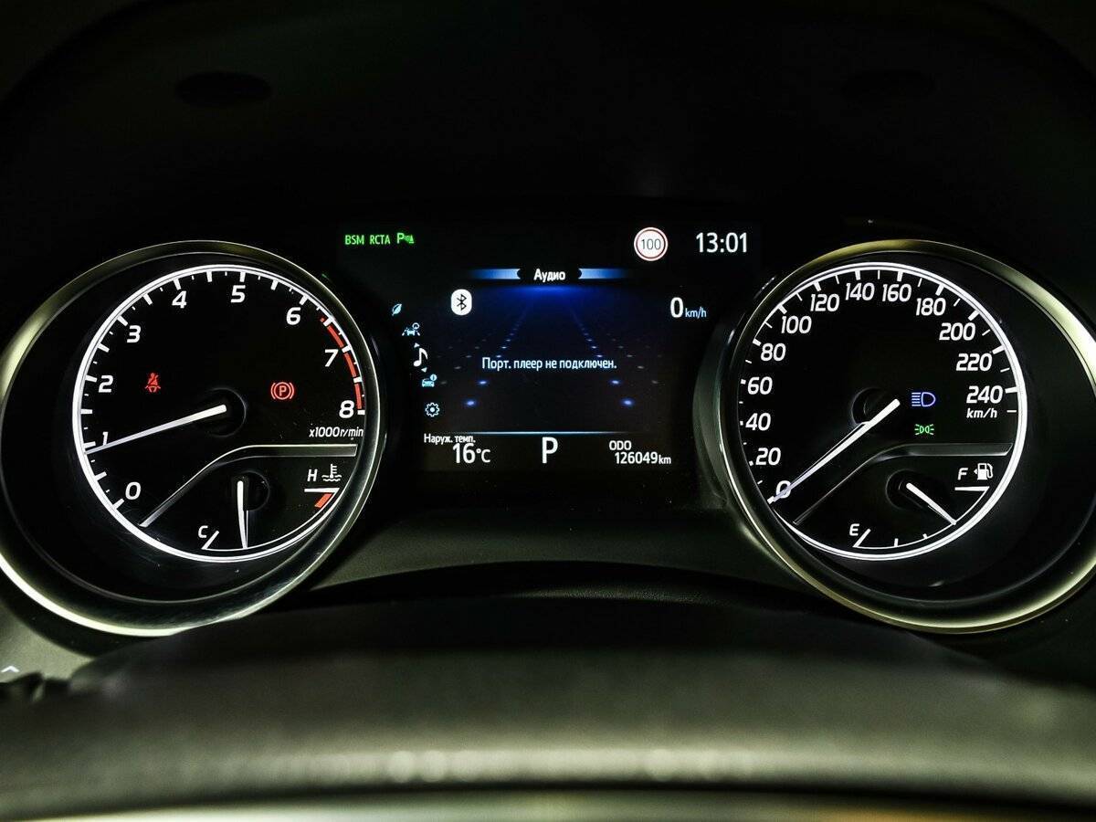 Toyota Camry 2020 года с пробегом. Фото: #9