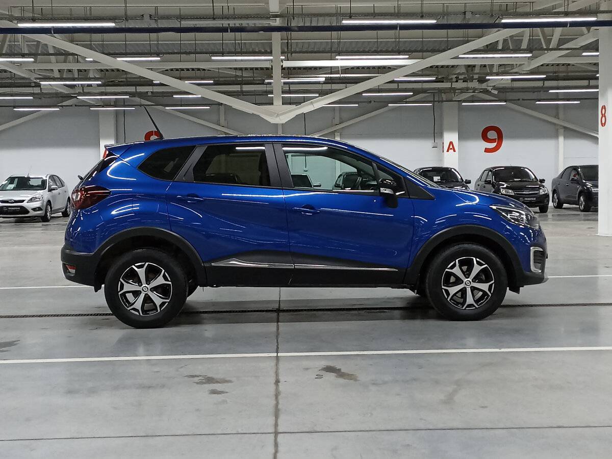 Б/У Рено Каптюр 2021 года. Фото: #3