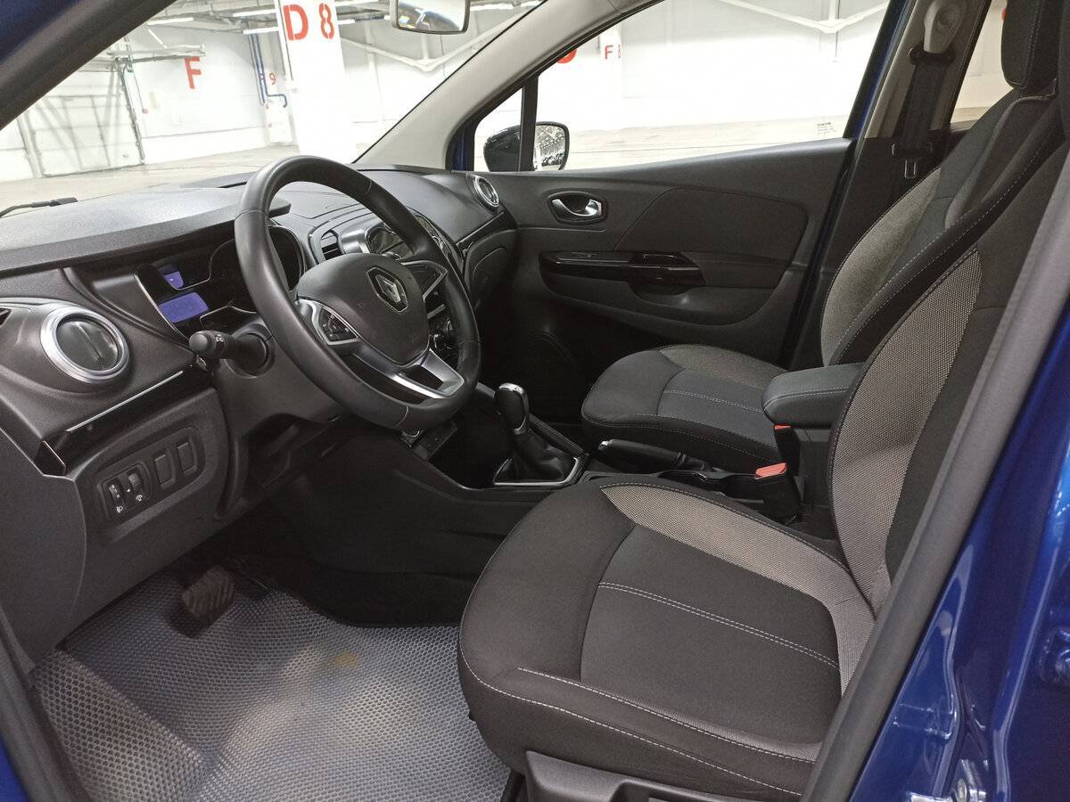 Б/У Рено Каптюр 2021 года. Фото: #15