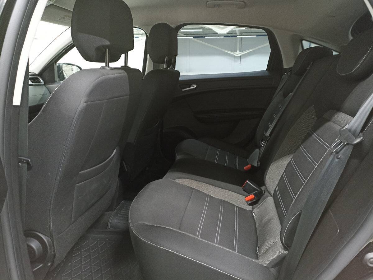 Б/У Рено Аркана 2020 года. Фото: #11