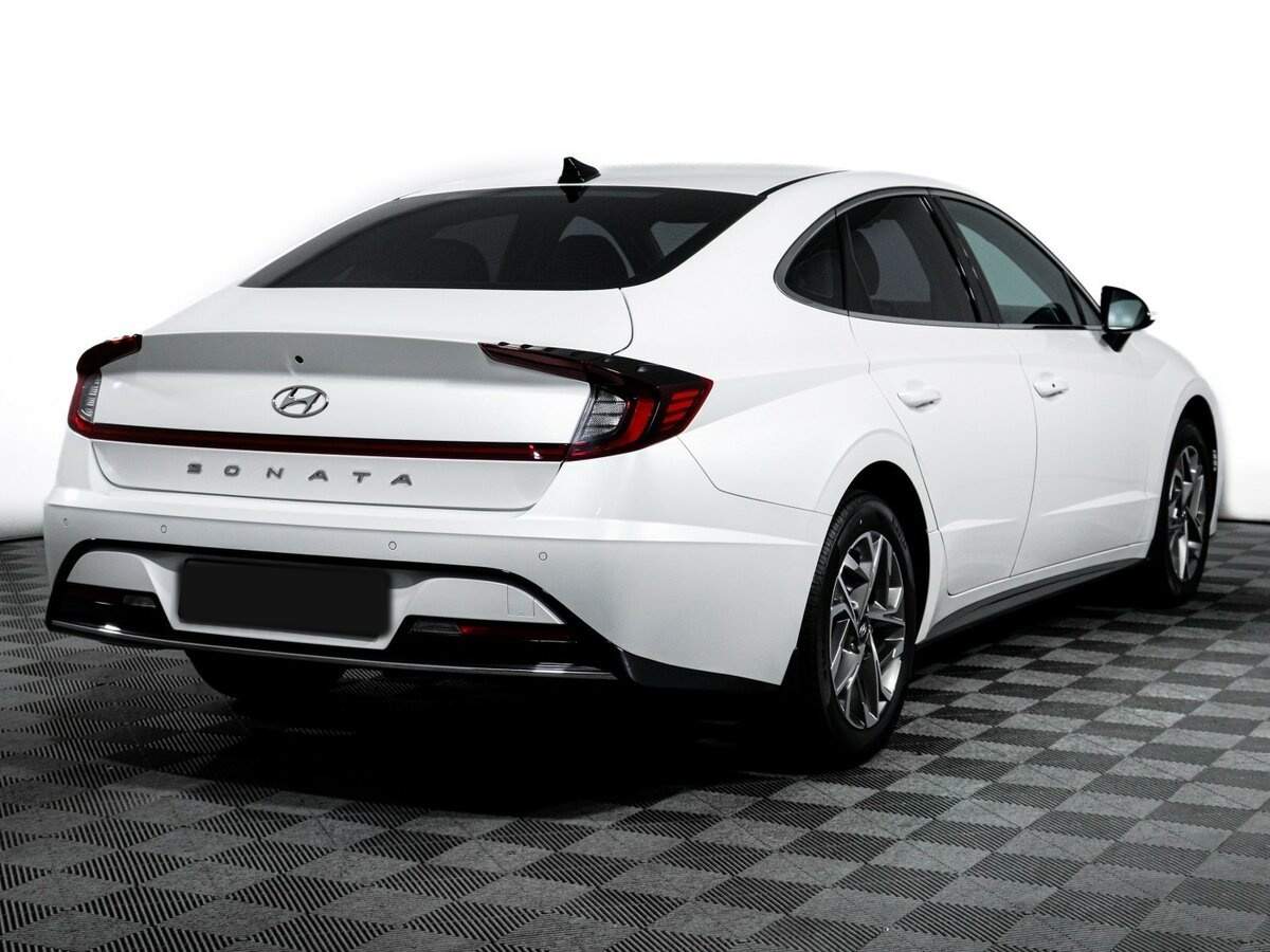 Hyundai Sonata 2021 года с пробегом. Фото: #4