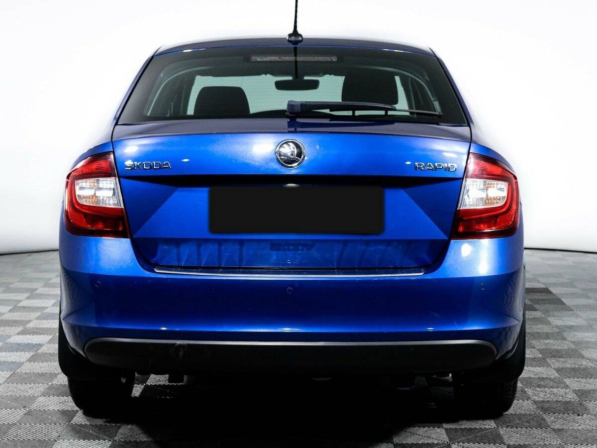 Б/У Шкода Рапид 2018 года. Фото: #5