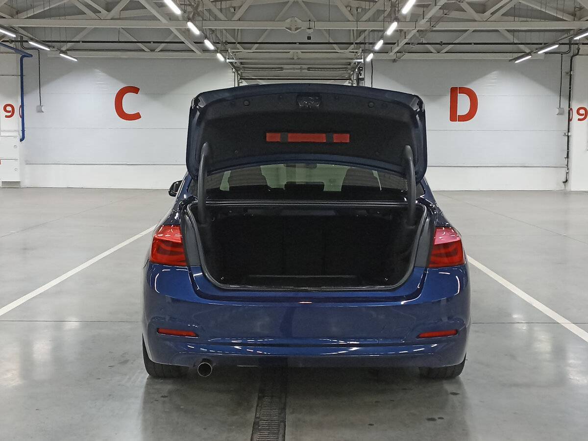 BMW 3 серии 2016 года с пробегом. Фото: #9