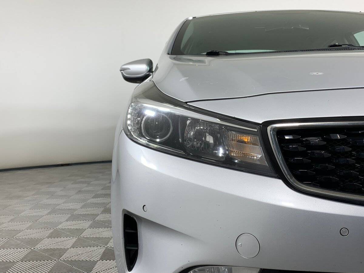 Б/У Киа Церато 2017 года. Фото: #9