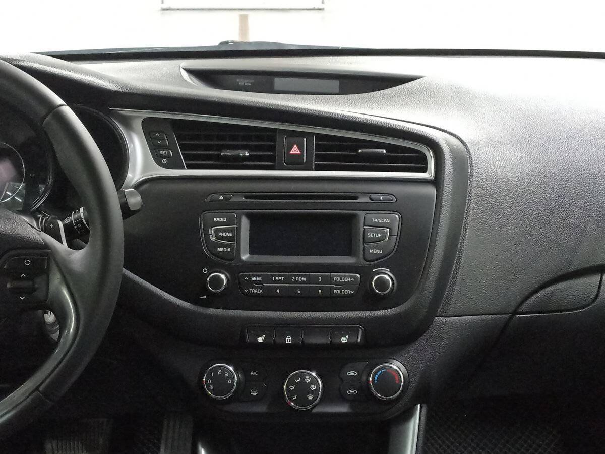 Б/У Киа Сид 2015 года. Фото: #14