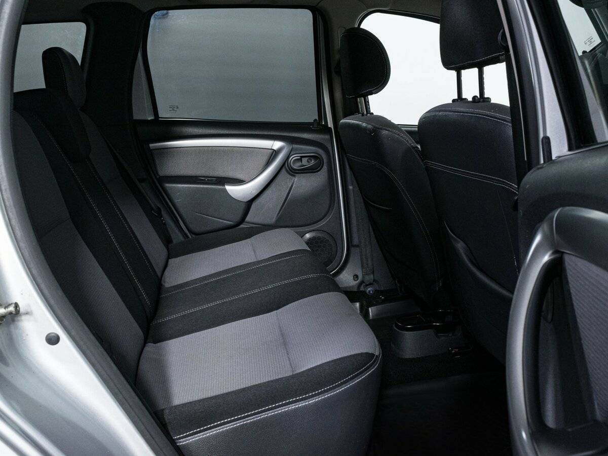 Б/У Рено Дастер 2013 года. Фото: #8