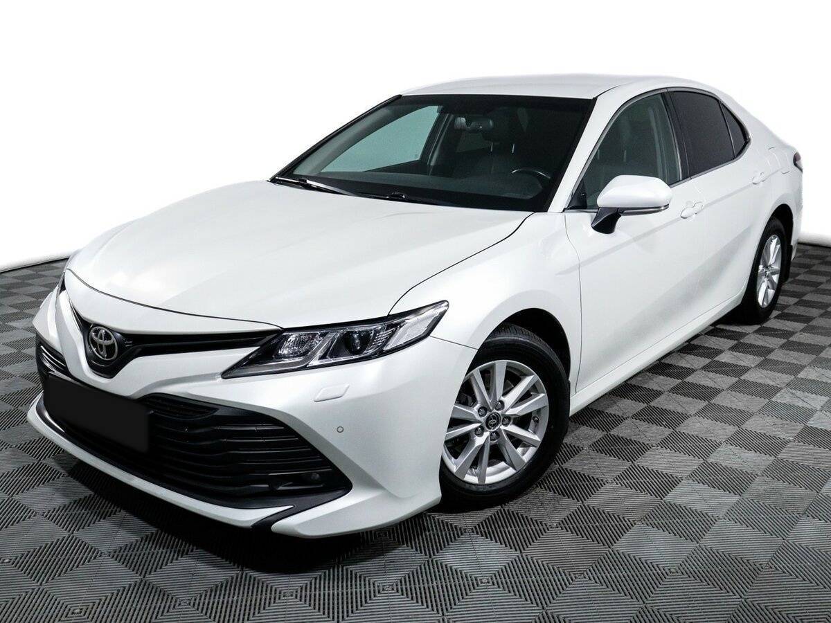 Toyota Camry 2019 года с пробегом. Фото: #16