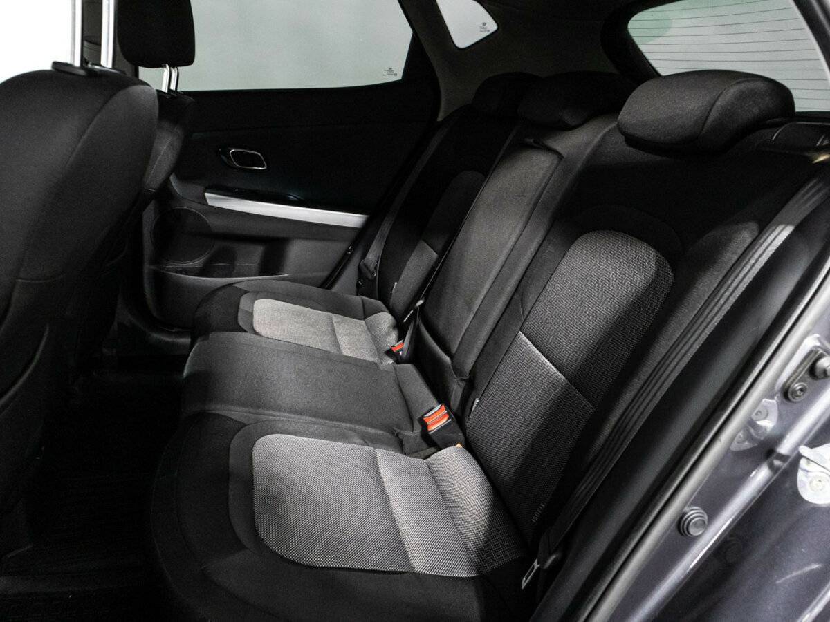 Б/У Киа Сид 2017 года. Фото: #9