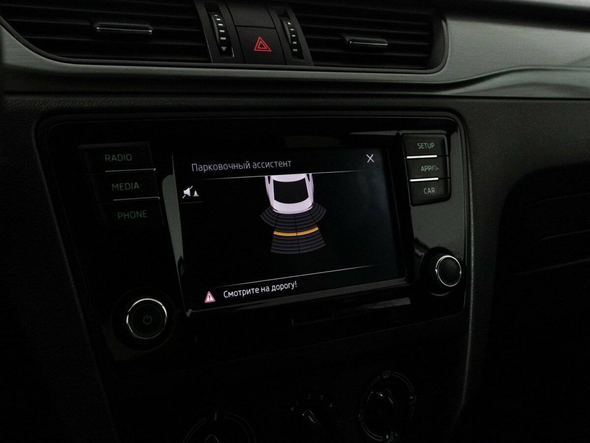 Б/У Шкода Рапид 2018 года. Фото: #15