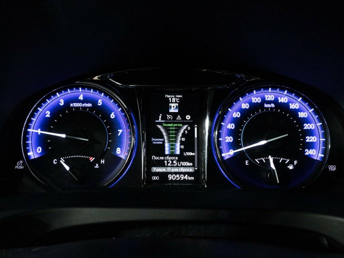 Toyota Camry 2015 года с пробегом. Фото: #11