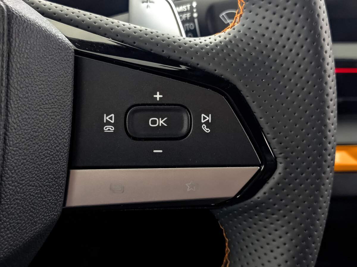 Changan UNI-V 2024 года с пробегом. Фото: #29