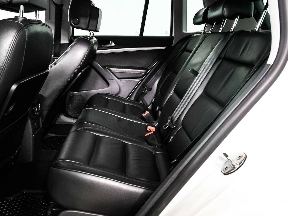 Б/У Фольксваген Тигуан 2012 года. Фото: #12