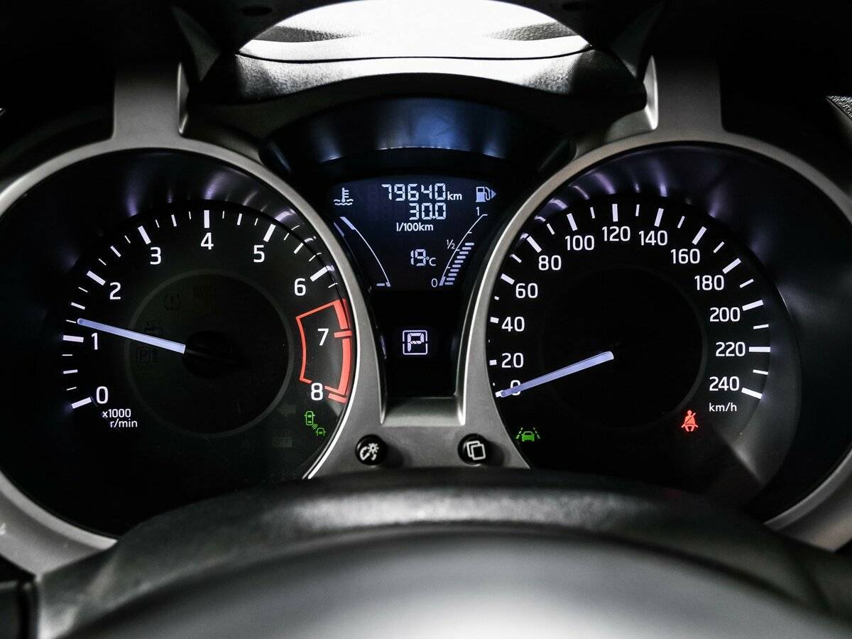 Б/У Ниссан Жук 2018 года. Фото: #9