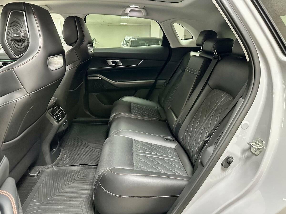 Changan UNI-K 2023 года с пробегом. Фото: #9