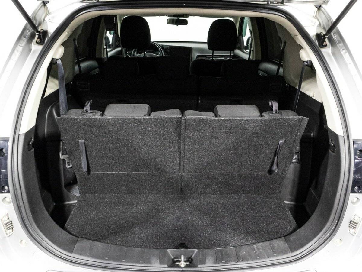 Mitsubishi Outlander 2020 года с пробегом. Фото: #12