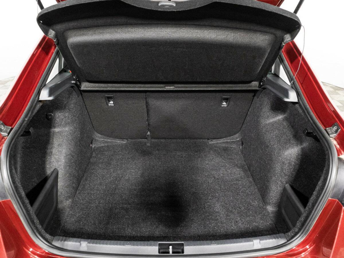 Б/У Шкода Рапид 2021 года. Фото: #14