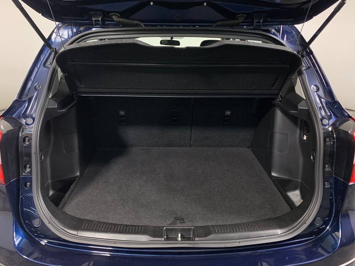 Б/У Сузуки С-Икс4 2018 года. Фото: #18