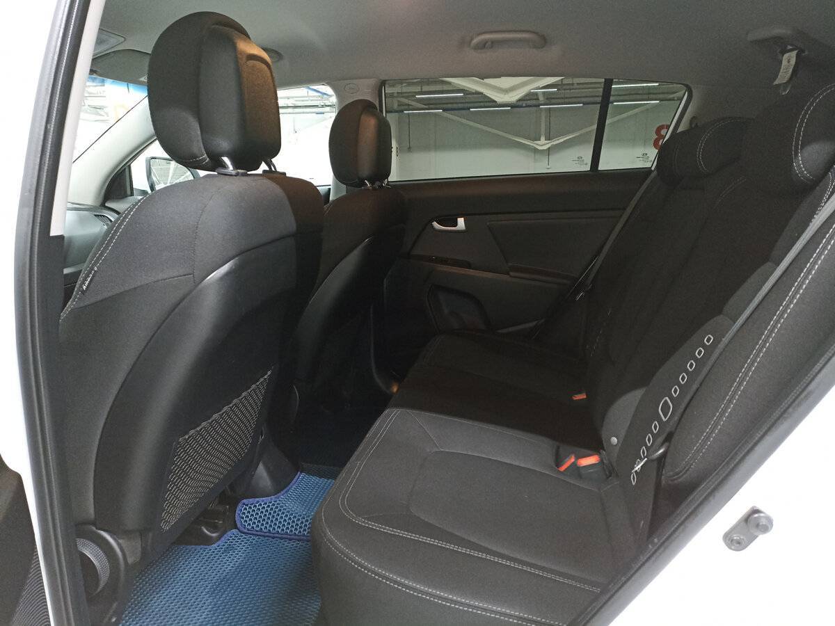 Б/У Киа Спортейдж 2015 года. Фото: #11