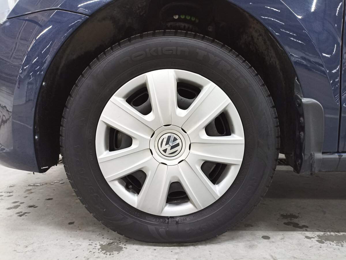 Б/У Фольксваген Поло 2015 года. Фото: #17