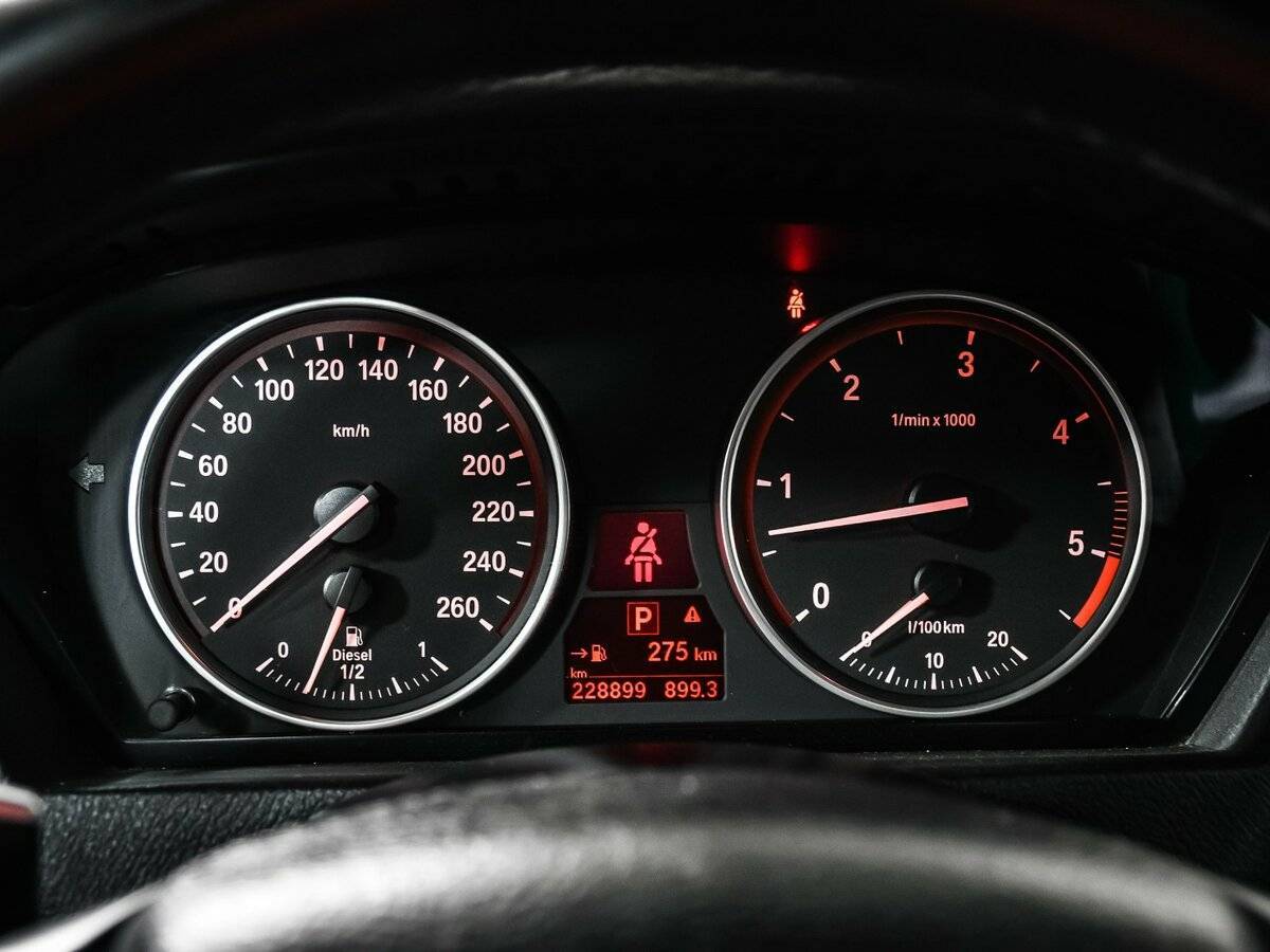 BMW X5 2012 года с пробегом. Фото: #9