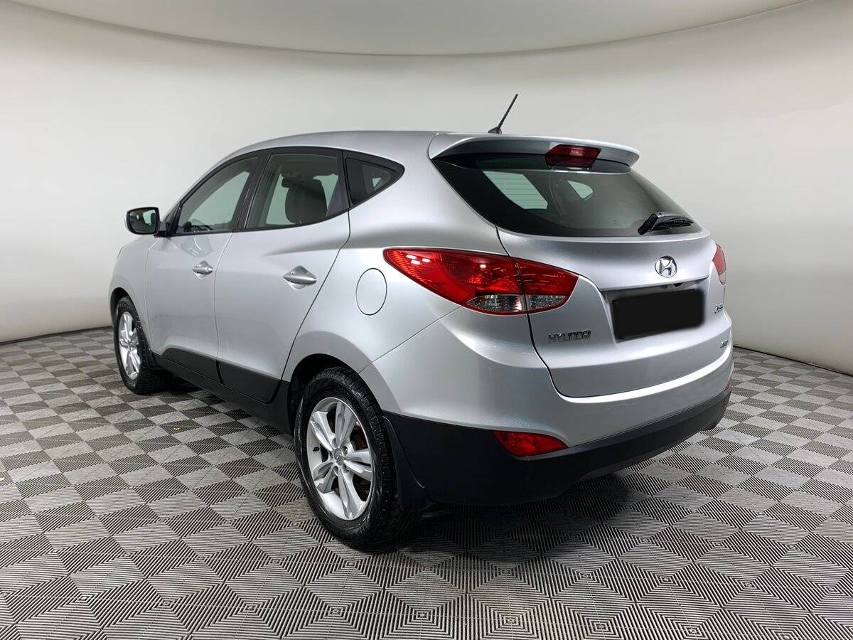 Б/У Хендай ай-икс35 2012 года. Фото: #6