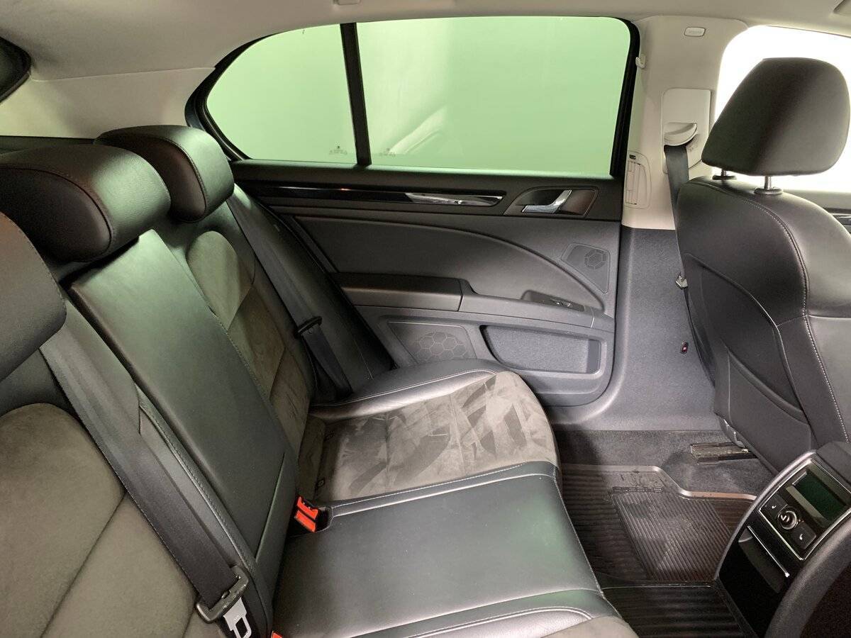 Б/У Шкода Суперб 2014 года. Фото: #16