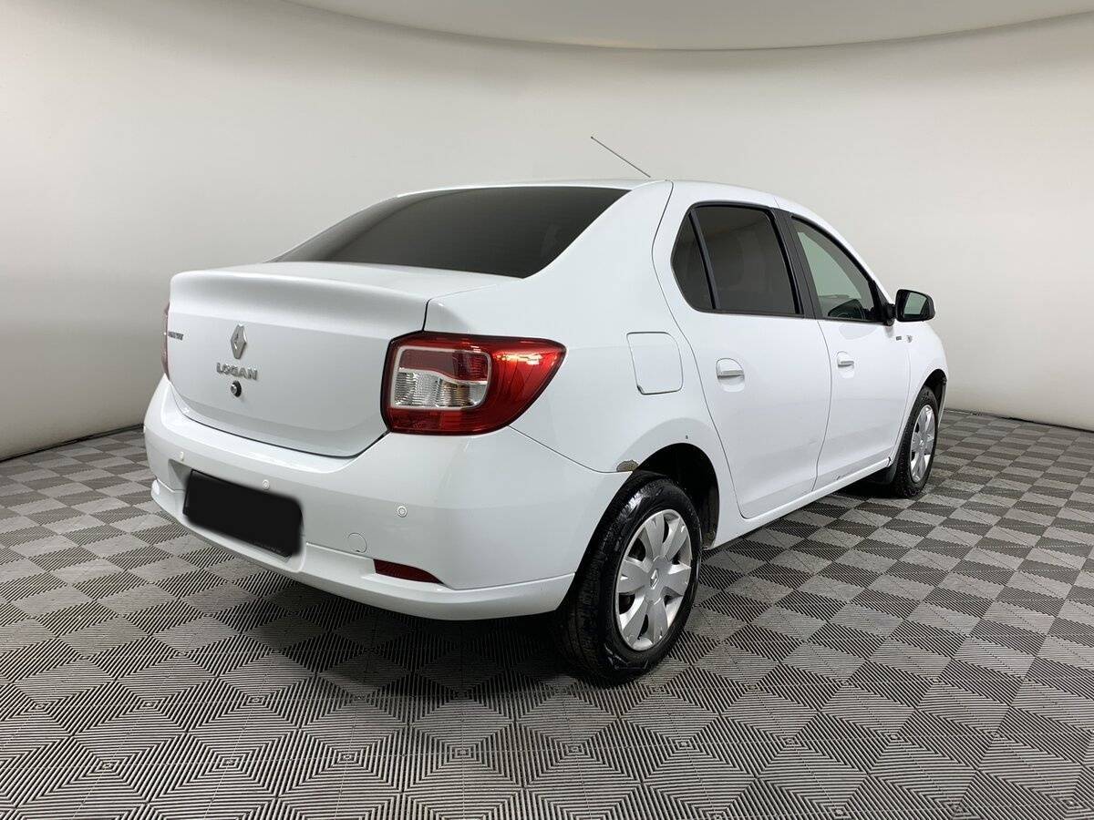 Б/У Рено Логан 2017 года. Фото: #4