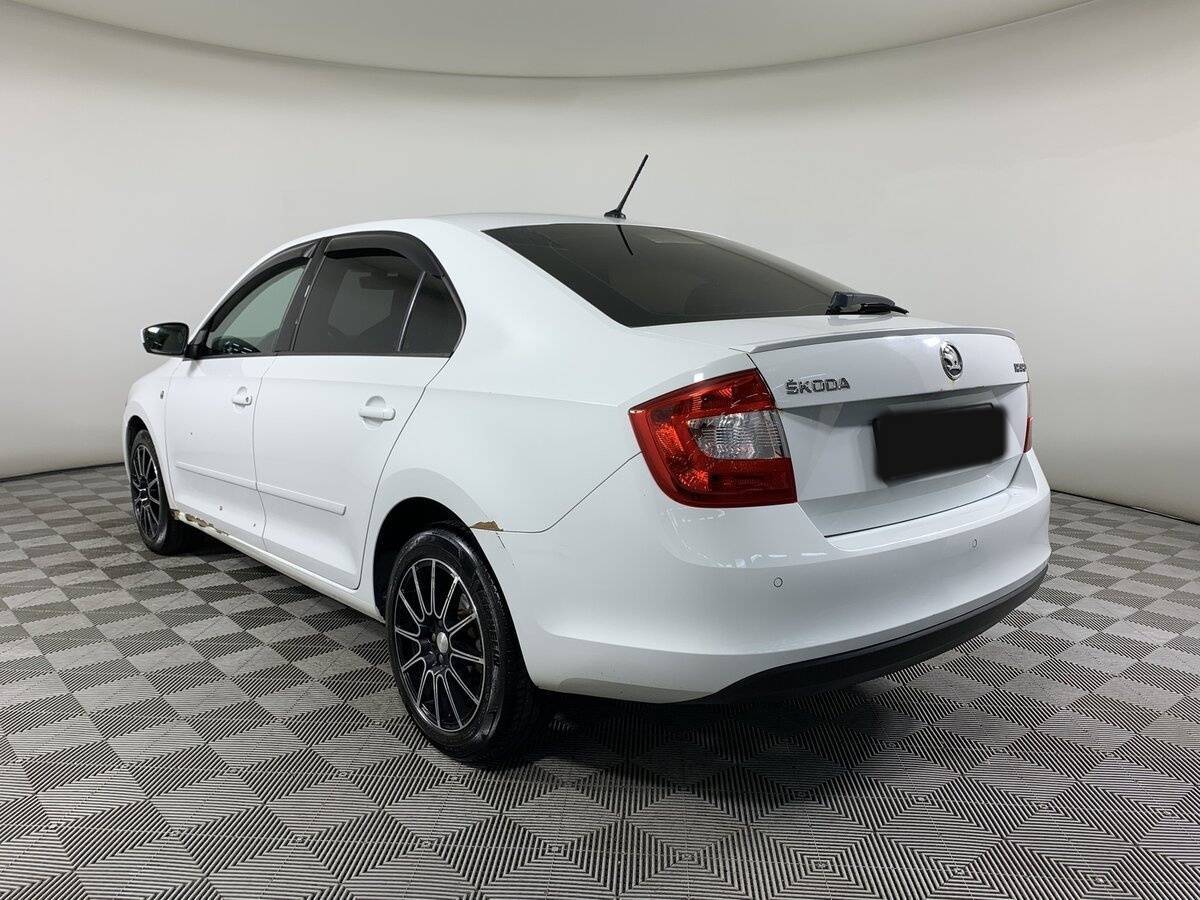 Б/У Шкода Рапид 2016 года. Фото: #6