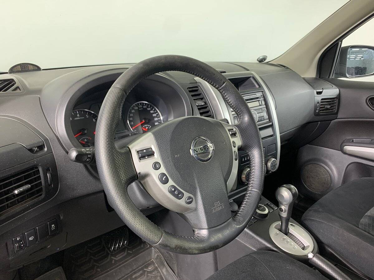 Б/У Ниссан Икс-Трейл 2012 года. Фото: #10