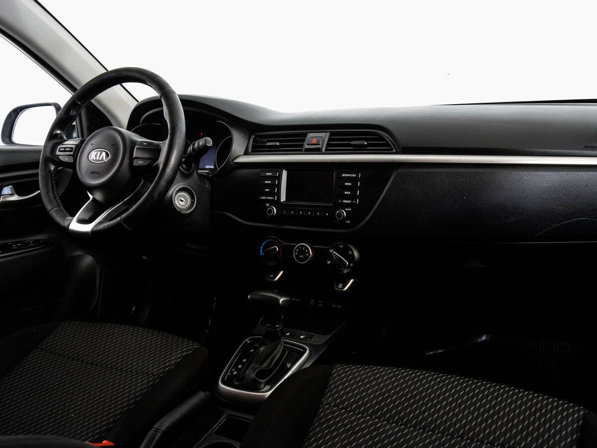 Б/У Киа Рио 2017 года. Фото: #6