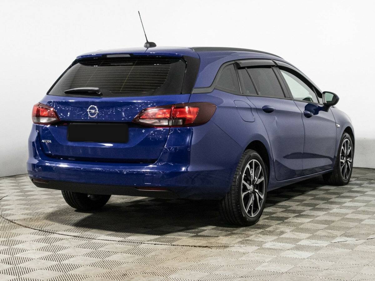 Б/У Опель Астра 2019 года. Фото: #4