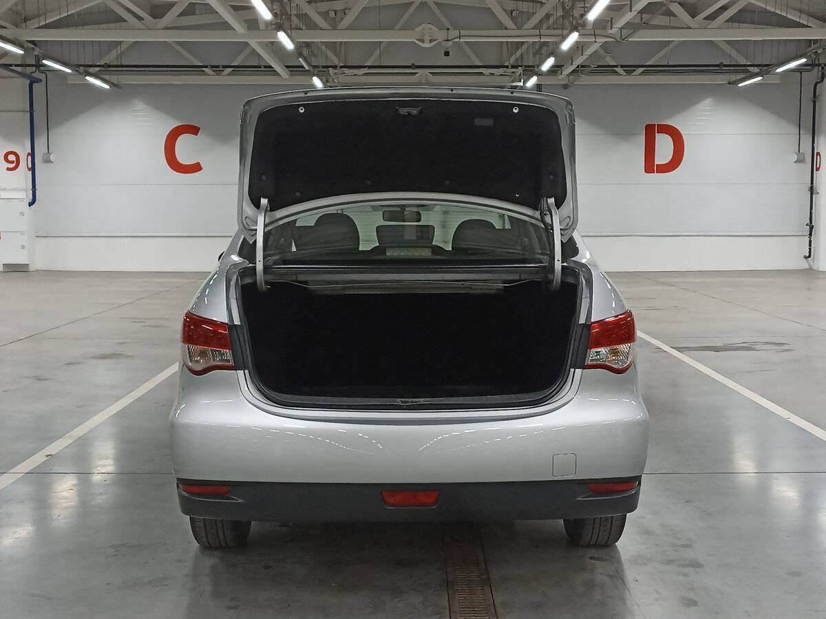 Б/У Ниссан Альмера 2017 года. Фото: #9